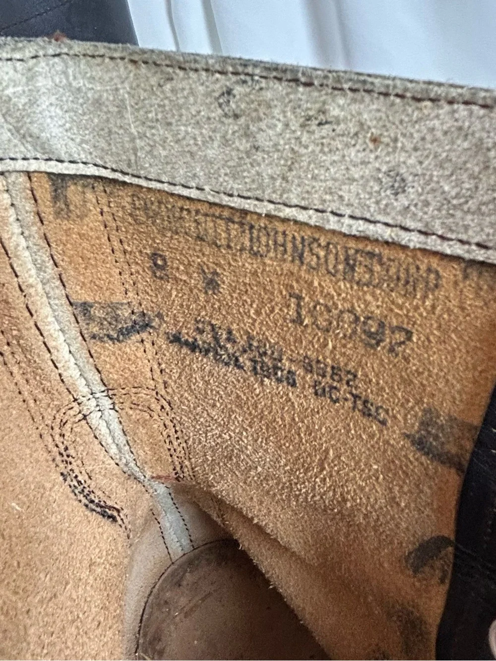 Mens vintage Endicott Johnson military boots size 8B black